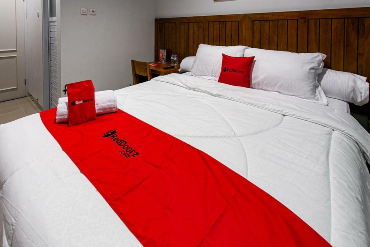 Reddoorz Near Universitas Muhammadiyah Yogyakarta Jarakan Ngoại thất bức ảnh