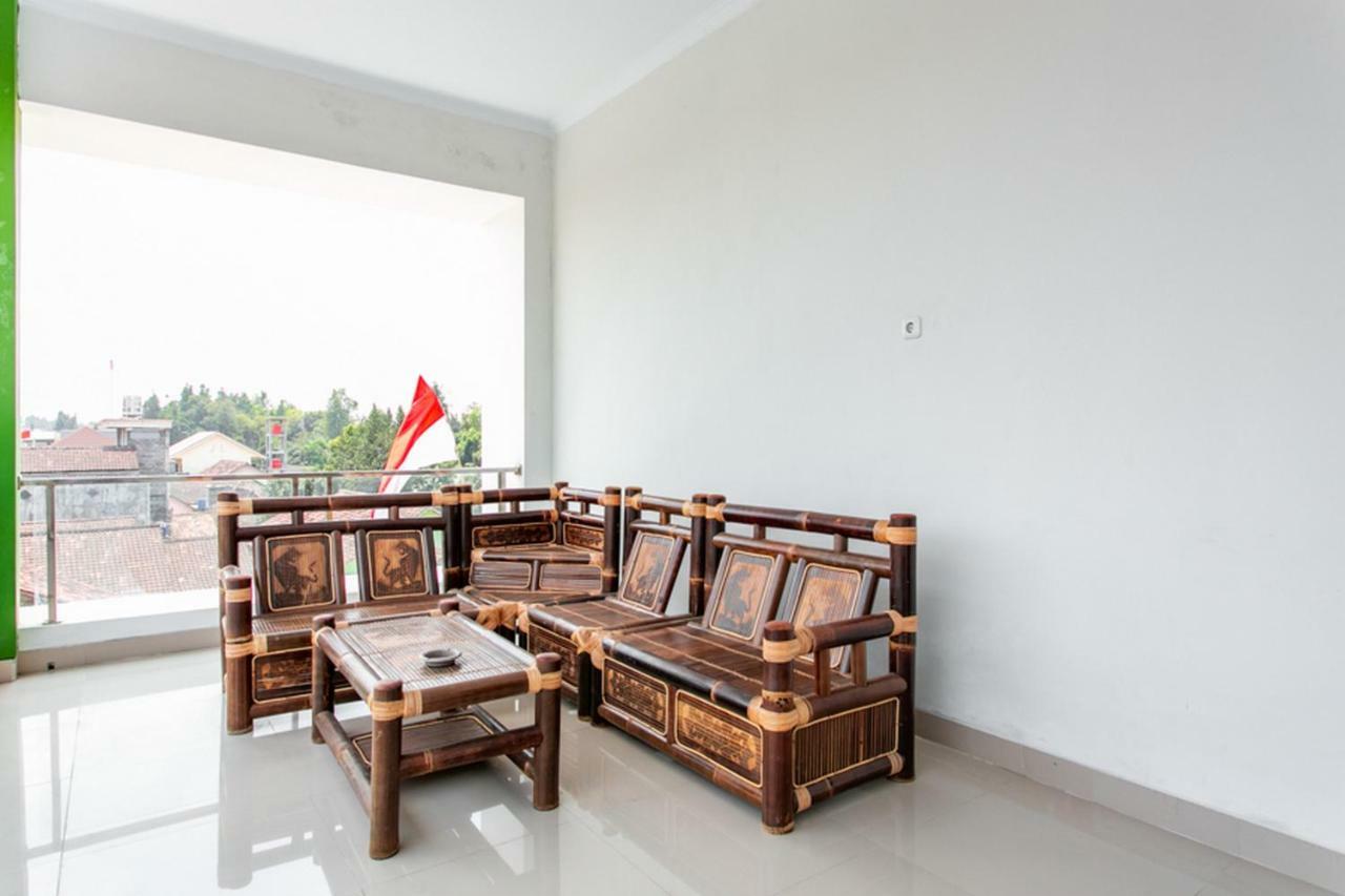 Reddoorz Near Universitas Muhammadiyah Yogyakarta Jarakan Ngoại thất bức ảnh