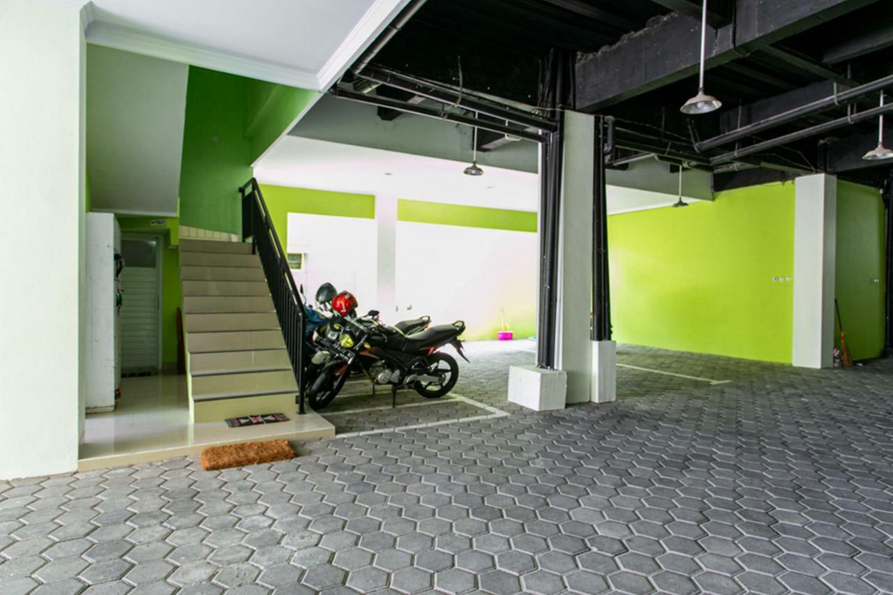 Reddoorz Near Universitas Muhammadiyah Yogyakarta Jarakan Ngoại thất bức ảnh